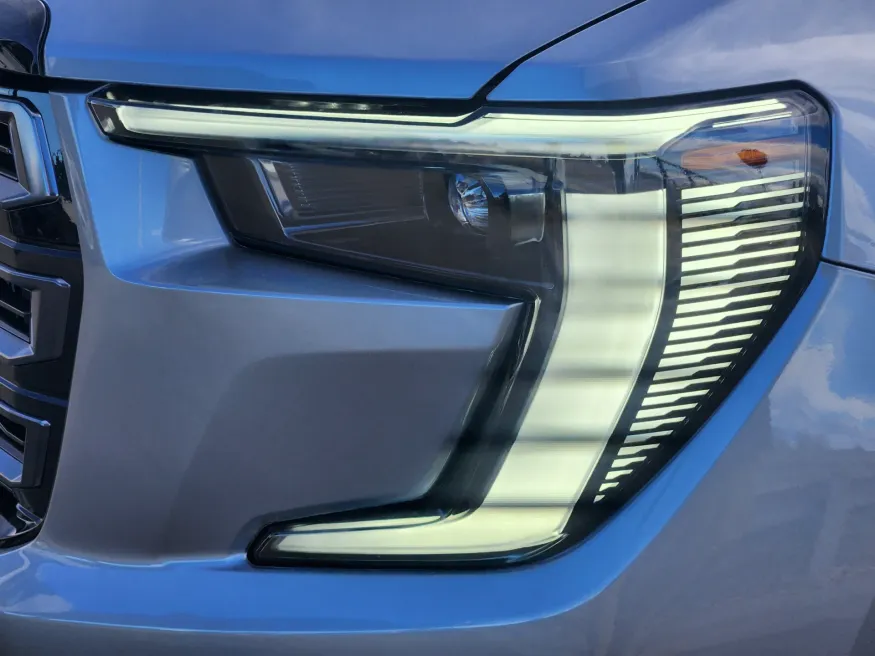 2026 GMC Acadia AT4 | Photo 21 of 22