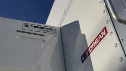 2025 Isuzu NRR GAS | Thumbnail Photo 5 of 10