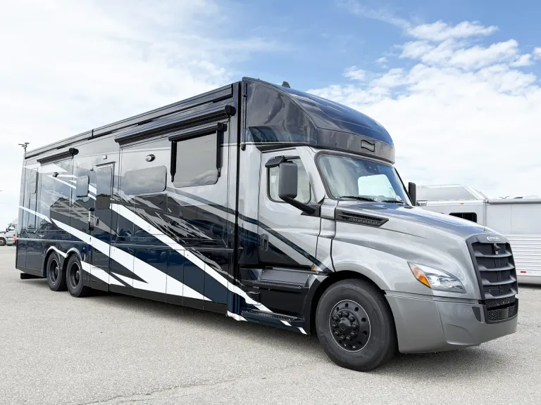 2026 Newmar Summit Aire 4505