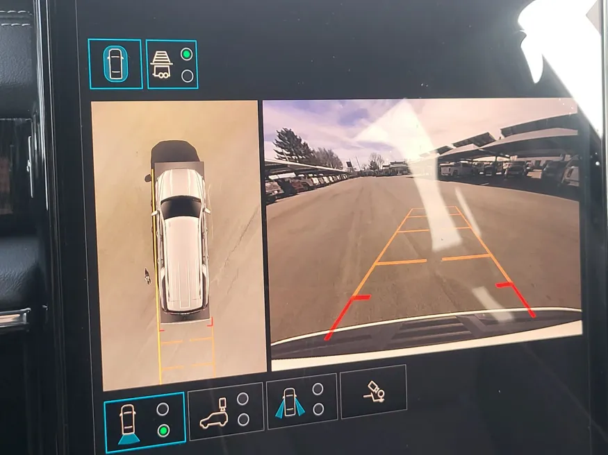 2026 GMC Yukon XL Elevation | Photo 15 of 26