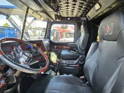 2019 Western Star 4900FA | Thumbnail Photo 9 of 34