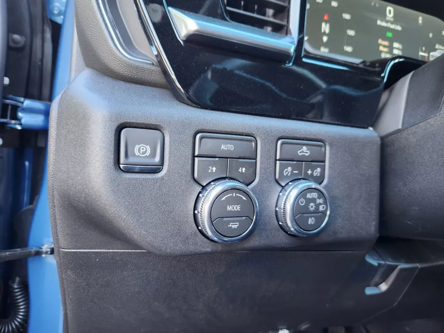 2026 GMC Sierra 1500 Elevation | Photo 7 of 29