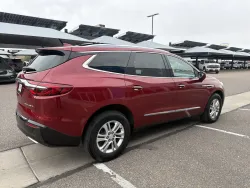 2018 Buick Enclave Essence | Thumbnail Photo 4 of 9