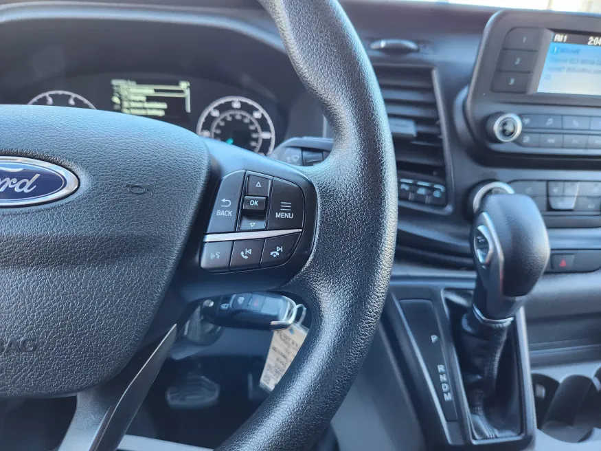 2023 Ford Transit Passenger Wagon T350 | Photo 25 of 30