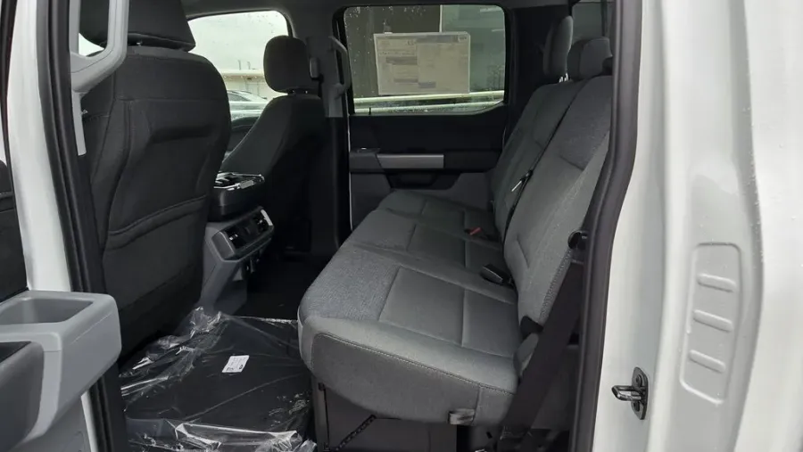 2025 Ford F-150 | Photo 27 of 29