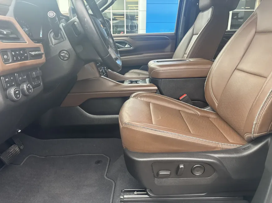 2023 Chevrolet Tahoe High Country | Photo 18 of 26