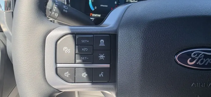 2026 Ford F-150 | Photo 17 of 34