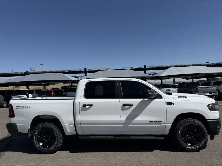 2025 RAM 1500 Warlock | Photo 4 of 18