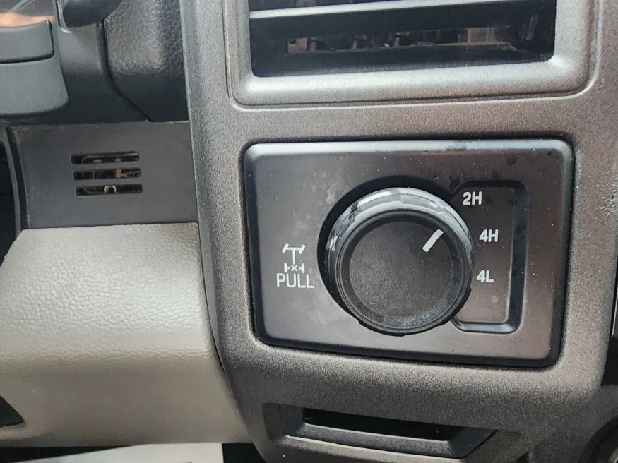 2022 Ford Super Duty F-250 SRW | Photo 22 of 25