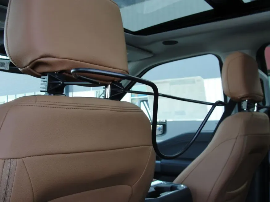 2026 Ford Super Duty F-250 Lariat | Photo 19 of 26