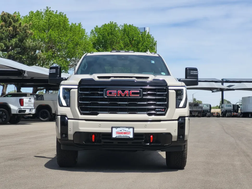 2026 GMC Sierra 2500HD AT4 