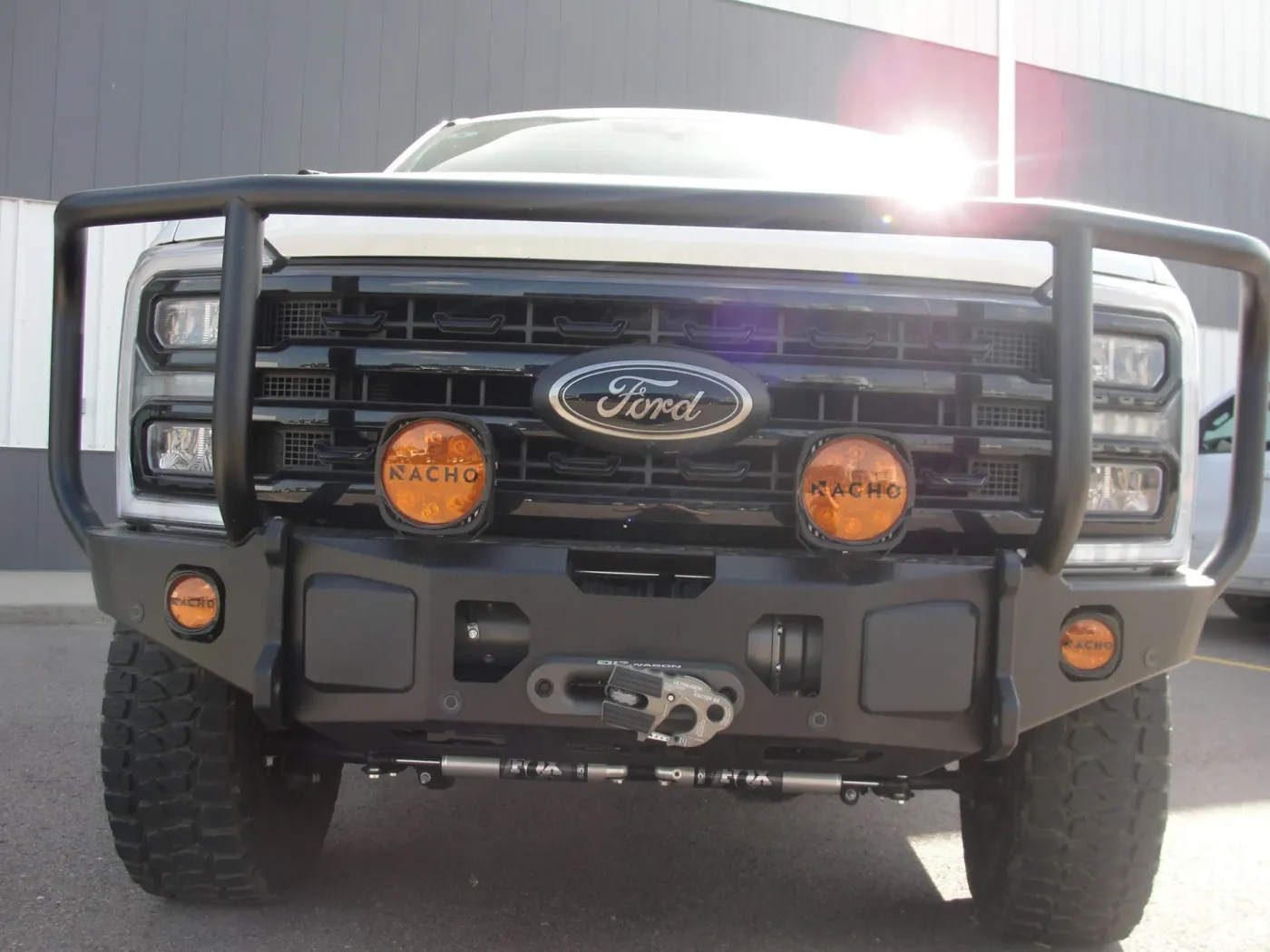 2024 Ford F-250 | Photo 5 of 17