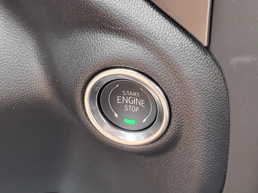 2026 GMC Sierra 1500 Pro | Photo 17 of 24