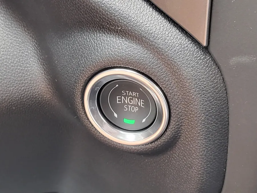 2026 GMC Sierra 1500 Pro | Photo 17 of 24