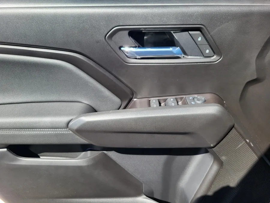 2026 GMC Canyon 4WD Elevation | Photo 19 of 26