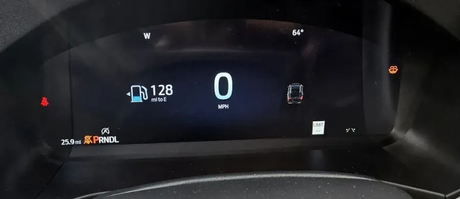 2026 Ford Explorer | Photo 19 of 32