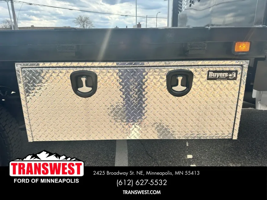 2026 Ford Super Duty F-550 XL | Photo 6 of 14