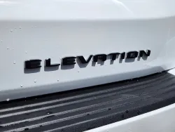 2025 GMC Yukon XL Elevation | Thumbnail Photo 17 of 33