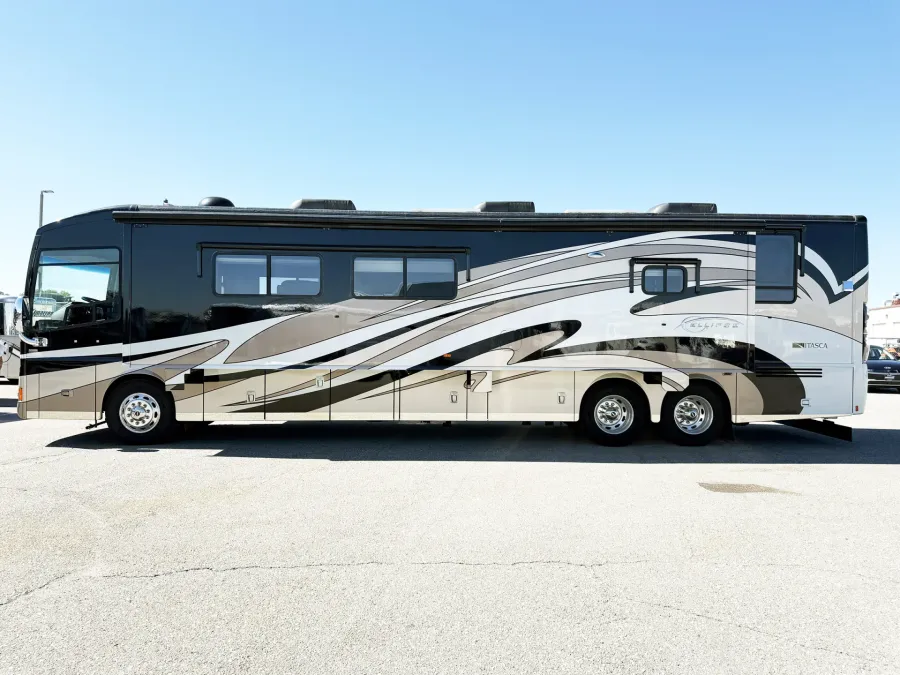 2012 Itasca Ellipse 42QD | Photo 21 of 32