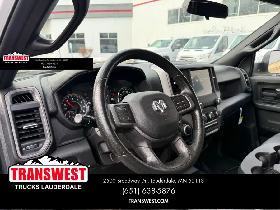 2022 RAM 3500 Tradesman | Photo 3 of 21