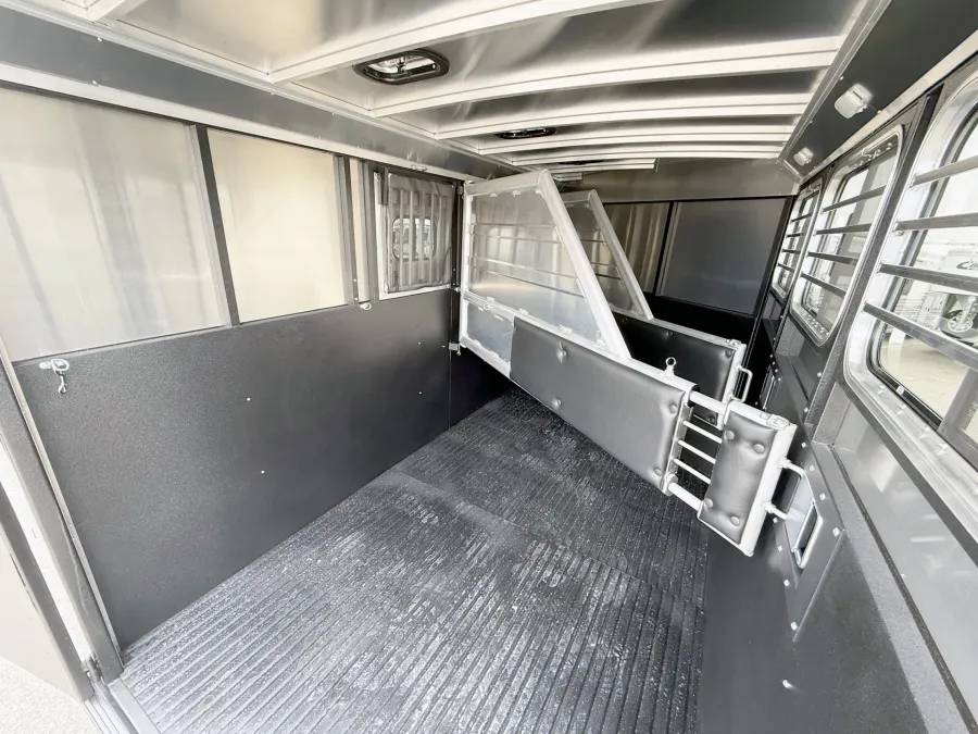 2026 Logan Coach Bullseye 3HGN | Photo 10 of 13