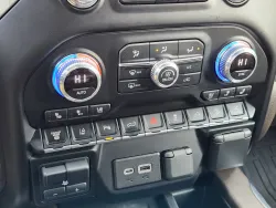 2022 GMC Sierra 2500HD Denali | Thumbnail Photo 14 of 21