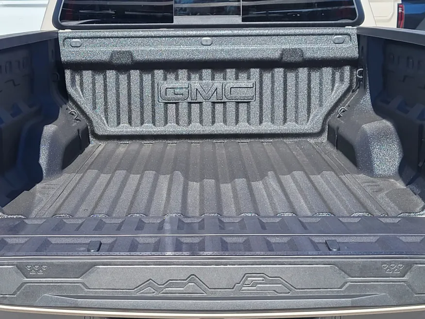 2026 GMC Canyon 4WD Elevation | Photo 25 of 26