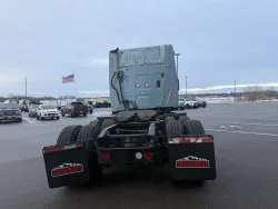 2019 International LT625 | Thumbnail Photo 7 of 15