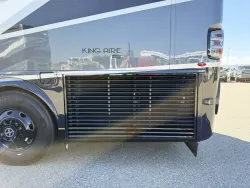 2026 Newmar King Aire 4531 | Thumbnail Photo 33 of 35