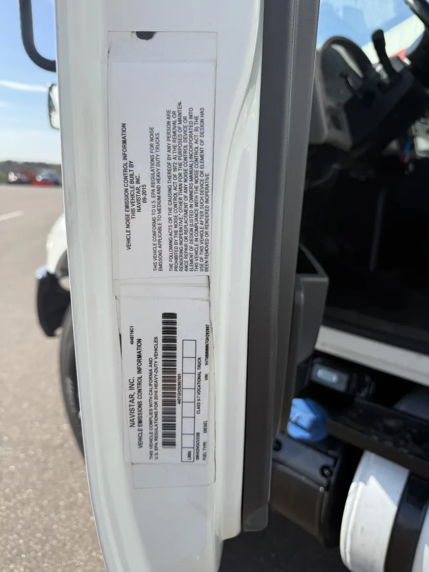 2016 International MA025 | Photo 11 of 23