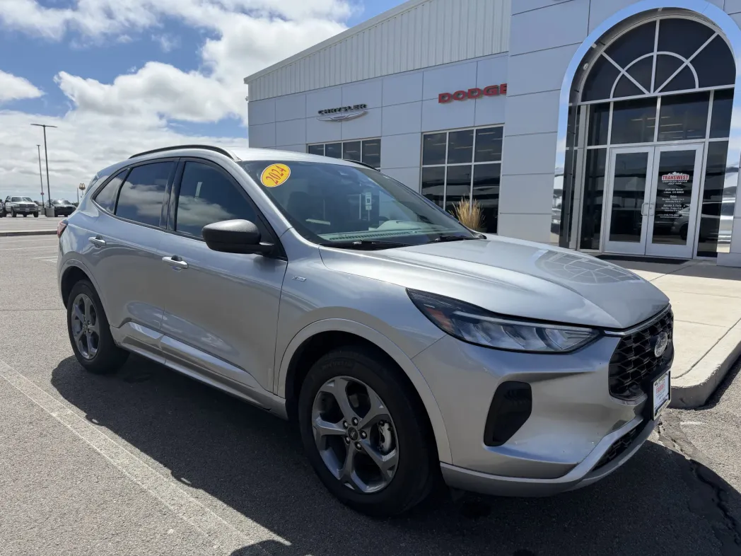 2024 Ford Escape ST-Line 