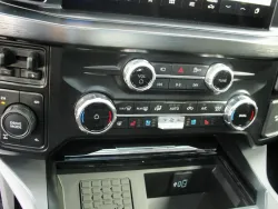 2026 Ford Super Duty F-250 Lariat | Thumbnail Photo 14 of 24