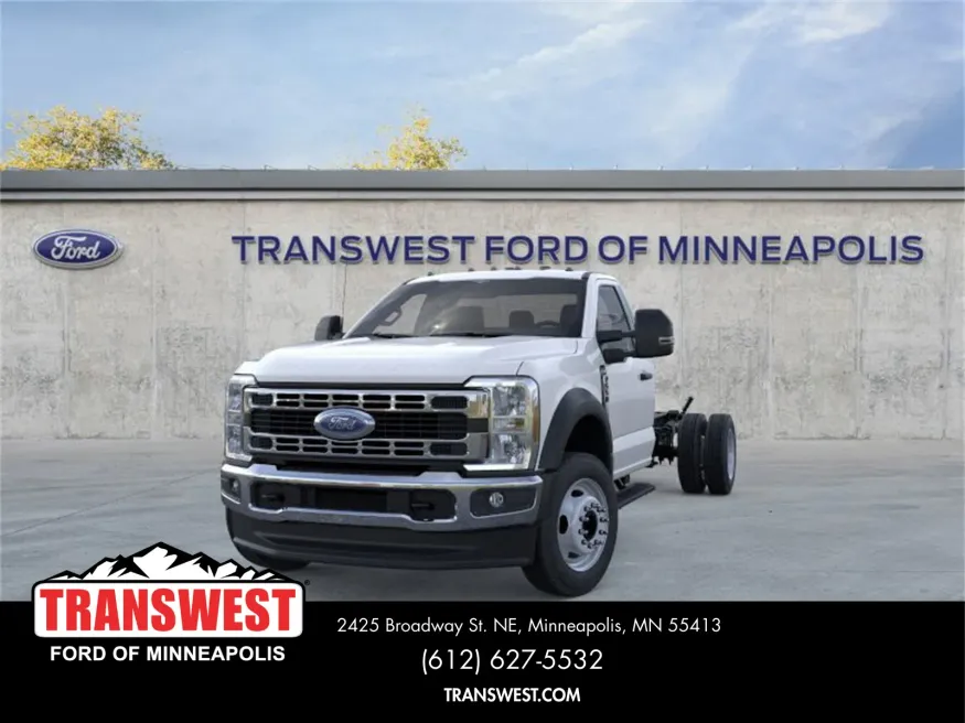 2025 Ford Super Duty F-550 | Photo 2 of 22