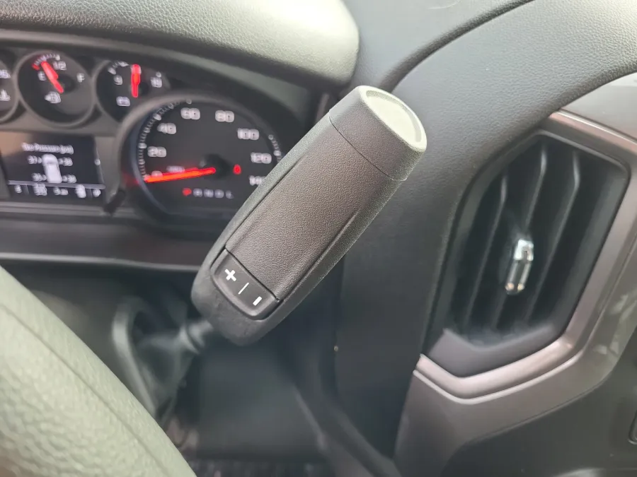 2026 GMC Sierra 1500 Pro | Photo 17 of 23