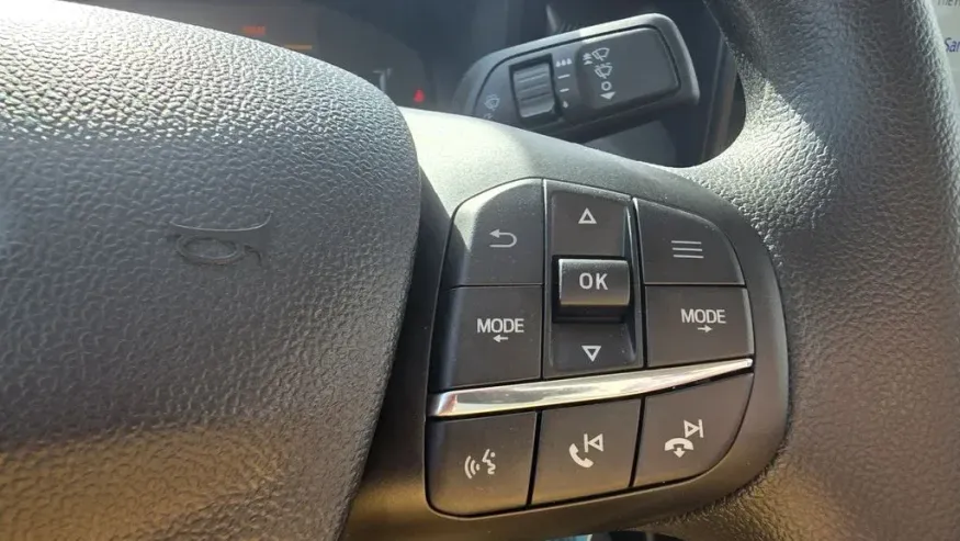 2026 Ford Maverick | Photo 15 of 26