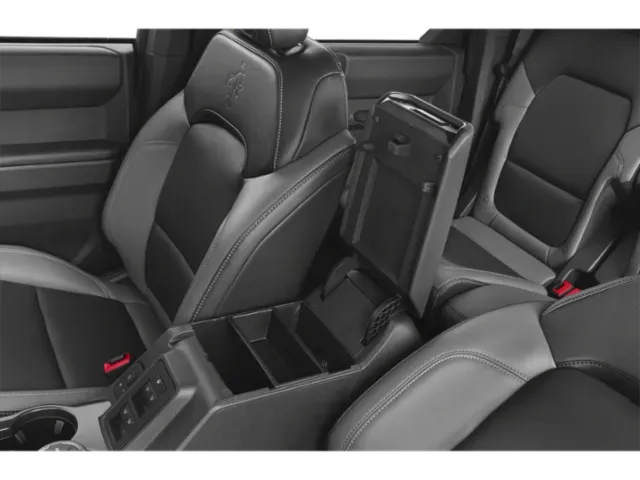 2026 Ford Bronco Outer Banks | Photo 11 of 13