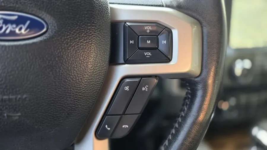 2019 Ford F-150 | Photo 16 of 29