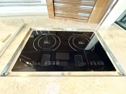 2018 Newmar King Aire 4553 | Thumbnail Photo 11 of 33