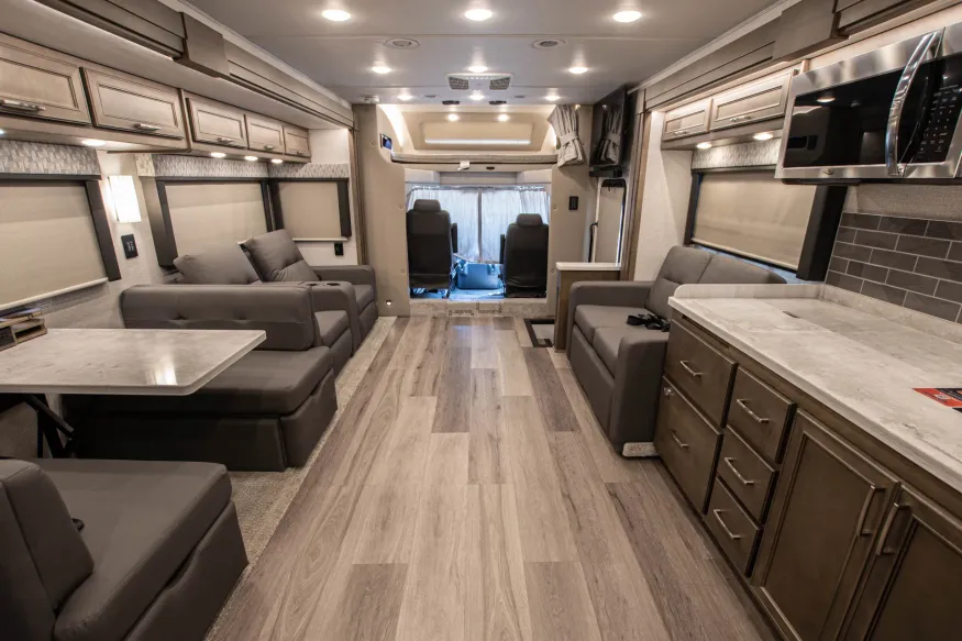 2026 Renegade Verona 40VTS | Photo 10 of 26