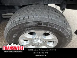 2024 RAM 2500 Big Horn | Thumbnail Photo 17 of 23