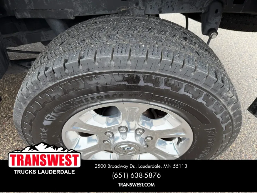 2024 RAM 2500 Big Horn | Photo 17 of 23