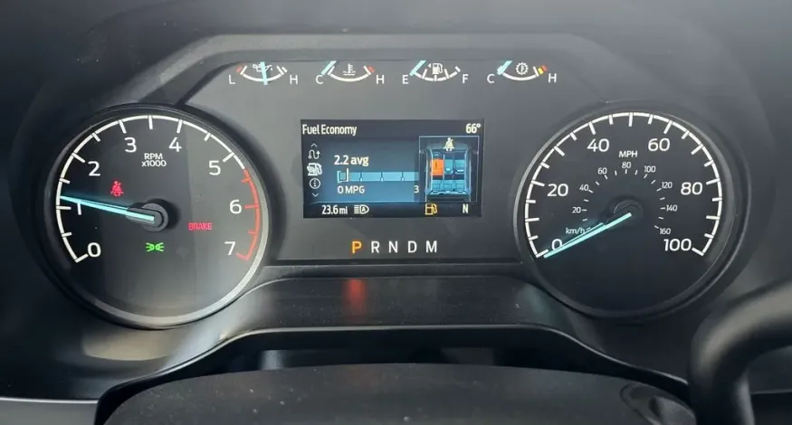 2026 Ford Super Duty F-350 | Photo 19 of 31