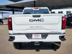 2025 GMC Sierra 3500HD Denali Ultimate | Thumbnail Photo 12 of 32
