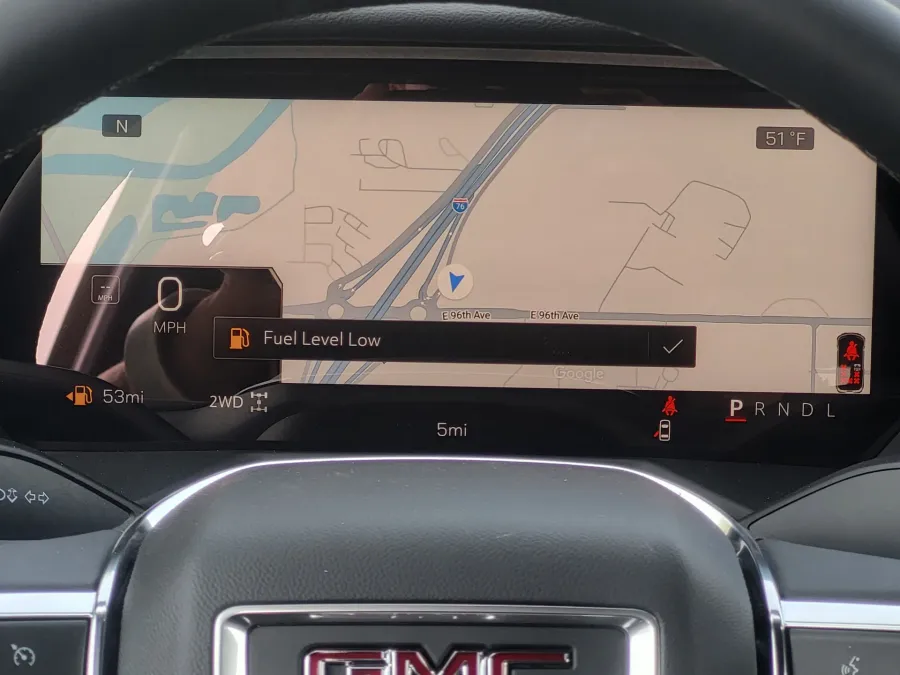 2026 GMC Acadia AWD Elevation | Photo 13 of 26
