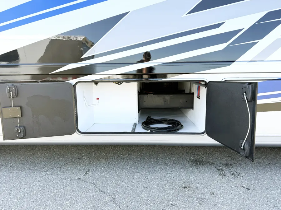 2025 Thor Palazzo GT 33.6 | Photo 30 of 30