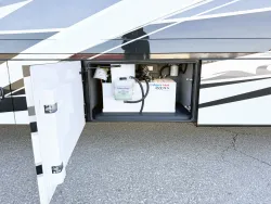 2026 Renegade Verona 40VTS | Thumbnail Photo 31 of 31