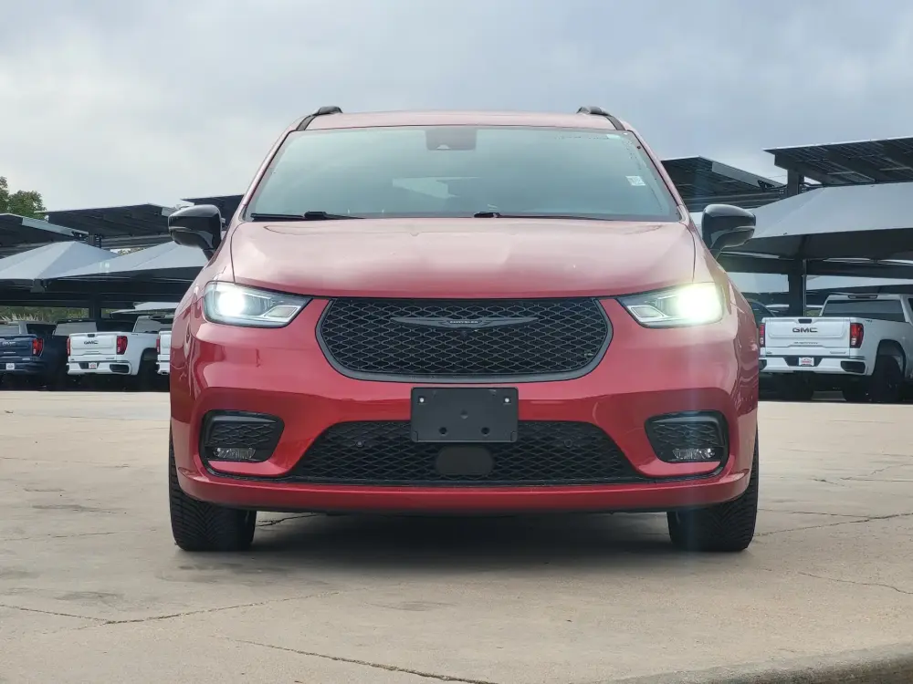 2024 Chrysler Pacifica
