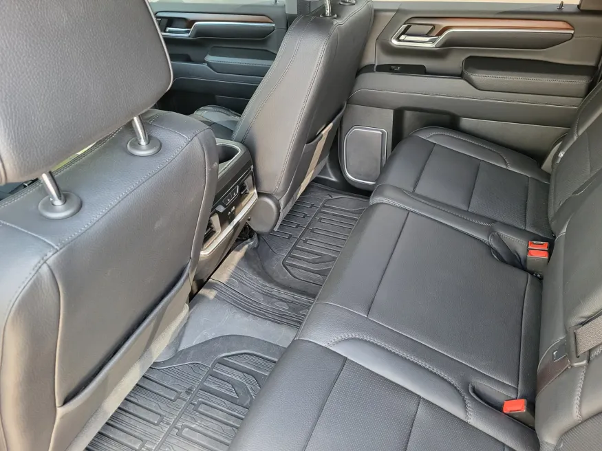 2024 GMC Sierra 2500HD Denali | Photo 22 of 25