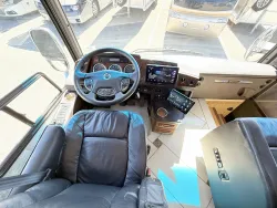 2012 Itasca Ellipse 42QD | Thumbnail Photo 6 of 32