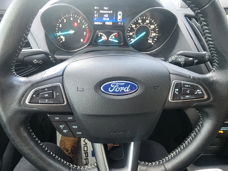 2019 Ford Escape SE | Photo 18 of 24